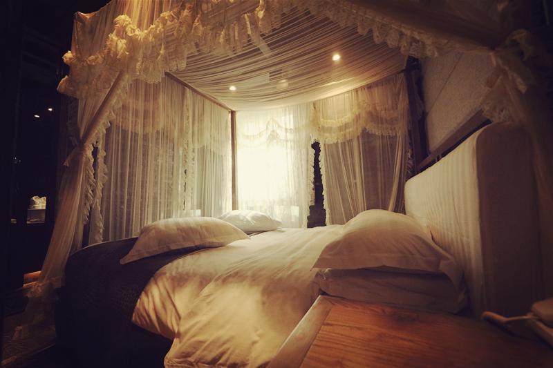Xinjiang Yema International Clubhouse Hotel Урумки Екстериор снимка